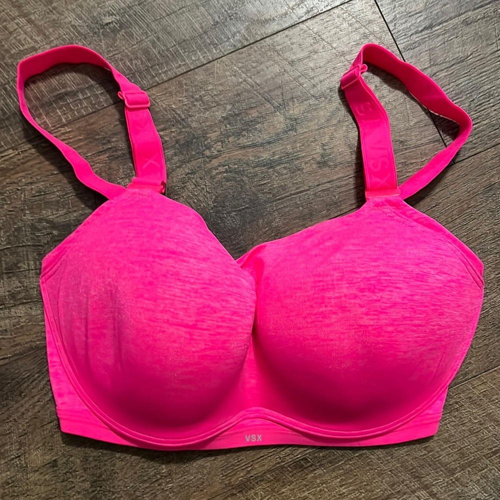 Victoria’s Secret Ultimate Sports Bra